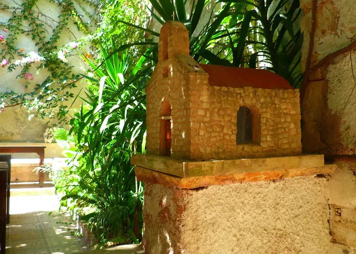 Splanzia Boutique Hotel 3*